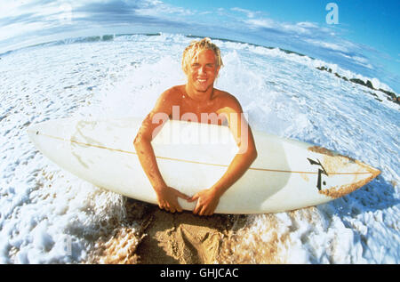 Bruce Brown's Sport Documentary about Surfer and Surf Adventures. Photo: Surfer Patrick O'Connell Regie: Bruce Brown Stock Photo