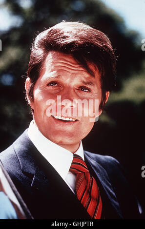 Jack Lord Steve McGarrett Hawaii Five-O 1976 Stock Photo - Alamy