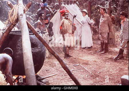 V.l.n.r: Szene Lady Evelyn Bagley (JOAN SIMS), Professor Tinkle (FRANKIE HOWERD) und Bill (SIDNEY JAMES). Regie: Gerald Thomas aka. Carry up the Jungle Stock Photo