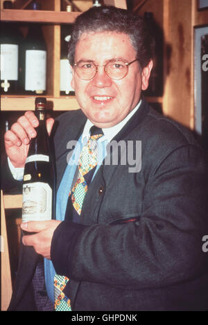 UND IM KELLER GÄRT ES / 6. Prinz / Klaus Wirbitzky / Szene mit JOCHEN