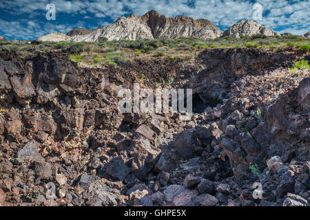 Entrance to lava tube, Lava Flow Trail at Snow Canyon State Park, Utah, USA Stock Photo