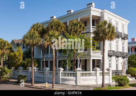 The historic Louis DeSaussure House, an antebellum mansion on Battery Row, in Charleston, South Carolina. Stock Photo