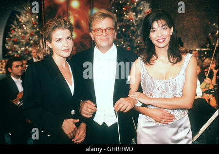 achtung klassik - Aufzeichnung aus dem Haus der Kulturen der Welt, Berlin. JUSTUS FRANTZ mit den Großen der Klassik. ANNE-SOPHIE MUTTER (links), und NOEMI NADELMANN Stock Photo