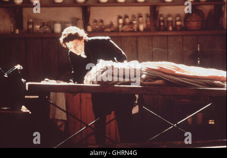 SLEEPY HOLLOW KÖPFE WERDEN ROLLEN Ichabrod Crane (Johnny Depp) katrina Van Tassel (Christina