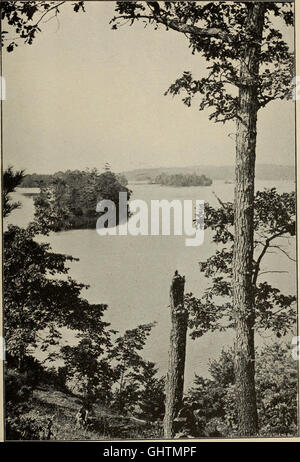 The picturesque Rideau route through the most charming scenery in America (1901) Stock Photo