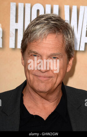 Hollywood, USA. 11th August, 2016. Jeff Bridges at the 'Hell or High Water' Los Angeles Special Screening, Arclight, Hollywood, CA 08-10-16  Credit:  MediaPunch Inc/Alamy Live News Stock Photo