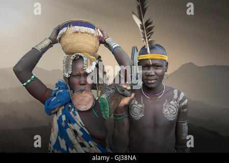 A young couple of the Mursi Tribe, Omo Valley, Ethiopia Stock Photo