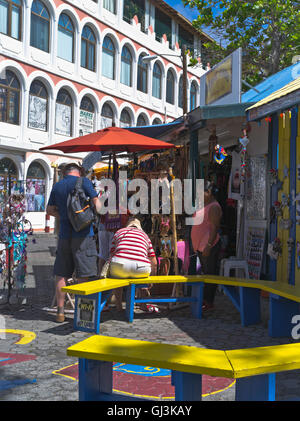 dh Philipsburg ST MAARTEN CARIBBEAN Tourists looking for souvenirs shop stalls