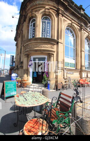 An eclectic range of items for sale outside Heeley Bank Antiques Centre in the Antiques Quarter of Sheffield, South Yorkshire UK Stock Photo