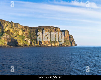 dh St Johns Head HOY ORKNEY Sandstone cliffs of Hoy Old Man of Hoy UK highest seacliffs