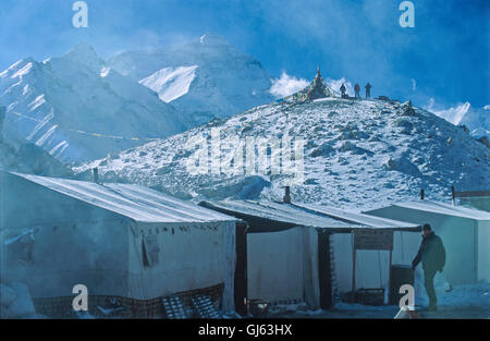 Temporary  makeshift  accommodation / tea-shops, put  up  for  the  trekking/climbing  season,  at  Everest  Base  Camp  with Stock Photo