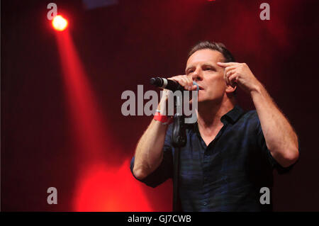 Belfast, Northern Ireland. 13 Aug 2016 - Lead singer Ricky Ross from the Scottish band Deacon Blue at Feile an Phobail Stock Photo
