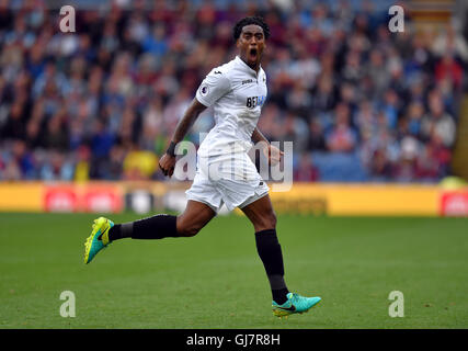 Swansea City's Leroy Fer celebrates scoring his side's first goal of the game during the Premier League match at Turf Moor, Burnley. Stock Photo