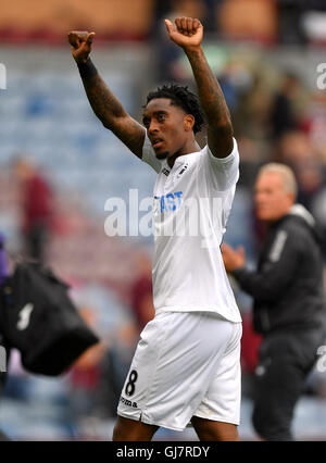 Swansea City's Leroy Fer celebrates after the Premier League match at Turf Moor, Burnley. Stock Photo