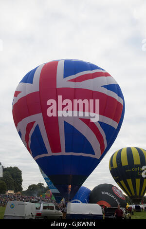 Bristol, UK. 14th Aug, 2016. Team GB balloon takes part at the Bristol International Balloon Fiesta early morning flights which saw 116 balloons ascend Credit:  Keith Larby/Alamy Live News Stock Photo