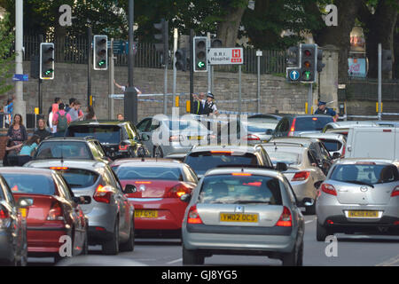 Bristol, UK. 14th Aug, 2016. Major Police Incident in the city of Bristol is Shut Down and Traffic diverted .Robert Timoney/AlamyLiveNews Stock Photo