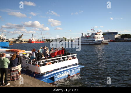 Gdansk, Poland 14th, August 2016 People enjoy sunny weather in Gdansk, northern Poland. Sonica ship so-called water tram is seen. Credit:  Michal Fludra/Alamy Live News Stock Photo
