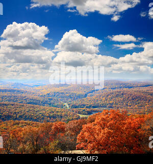 The foliage scenery from the top of Bear Mountain Stock Photo