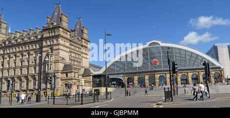 Liverpool Lime Street, mainline railway station, city centre Liverpool, Merseyside, England Stock Photo