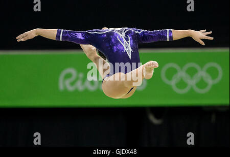 Rio de Janeiro, RJ, Brazil. 15th Aug, 2016. OLYMPICS GYMNASTICS : Flavia Saraiva (BRA) performs in the Women's Balance Beam finals at Rio Olympics Arena during the 2016 Rio Summer Olympics games. Credit:  Paul Kitagaki Jr./ZUMA Wire/Alamy Live News Stock Photo