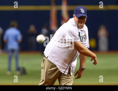 St. Petersburg, Florida, USA. 15th Aug, 2016. WILL VRAGOVIC | Times.United States Marine Corps. Cpl. Ret. Micheal Jernigan throws the ceremonial first pitch before the start of the game between the San Diego Padres and the Tampa Bay Rays in Tropicana Field in St. Petersburg, Fla. on Monday, Aug. 15, 2016. Jernigan was serving in Iraq when his Humvee was hit by an IED. He lost both his eyes when his cranium was crushed and suffered severe trauma to his right hand and left knee. Credit:  Will Vragovic/Tampa Bay Times/ZUMA Wire/Alamy Live News Stock Photo