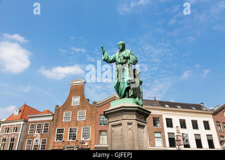 HAARLEM, NETHERLANDS - MAY 27, 2016: The statue of Laurens Jansz Koster, an inventor of the printing press lies, in the main squ Stock Photo