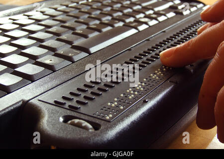 Tavoletta braille immagini e fotografie stock ad alta risoluzione - Alamy