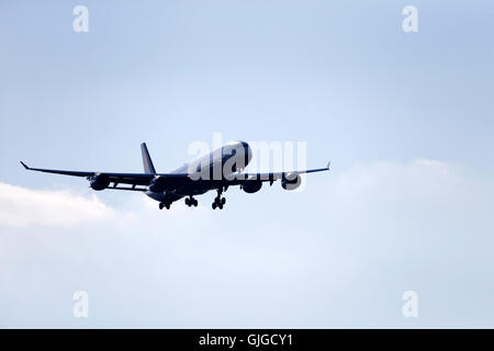 Lufthansa Airbus A340-800 on approach to landing at Franz Josef Strauss Airport, Munich, Upper Bavaria, Germany, Europe.