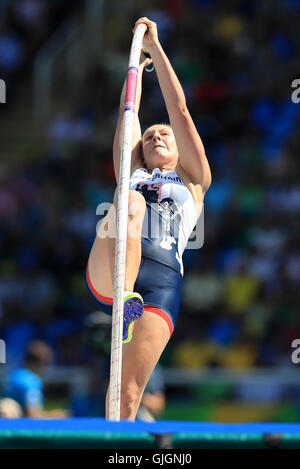 Great Britain's Holly Bradshaw competes in the women's pole vault qualying round at the Olympic Stadium on the eleventh day of the Rio Olympic Games, Brazil. Stock Photo