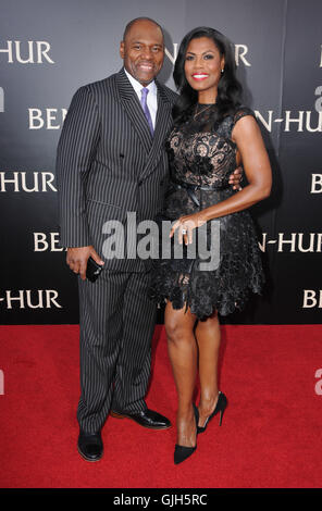 Hollywood, CA, USA. 16th Aug, 2016. 16 August 2016 - Hollywood, California. John Allen Newman, Omarosa Manigault. Los Angeles premiere of ''Ben-Hur'' held at TCL Chinese Theatre. Photo Credit: Birdie Thompson/AdMedia Credit:  Birdie Thompson/AdMedia/ZUMA Wire/Alamy Live News Stock Photo