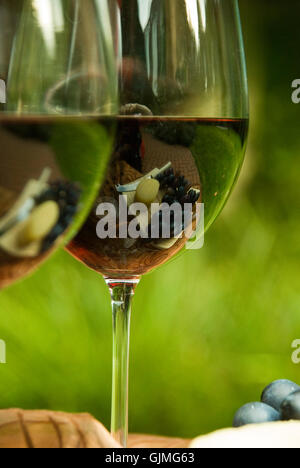 glasses wine red wine