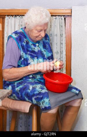 woman granny kitchen Stock Photo