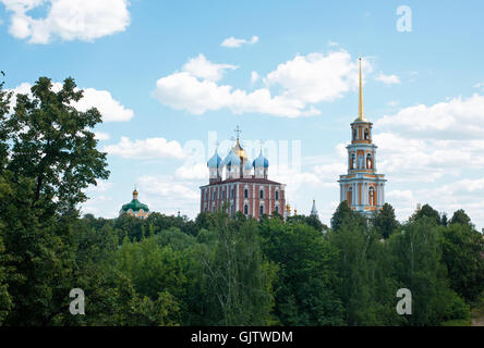 View on The Kremlin of Ryazan from embankment river Trubezh, Russia Stock Photo