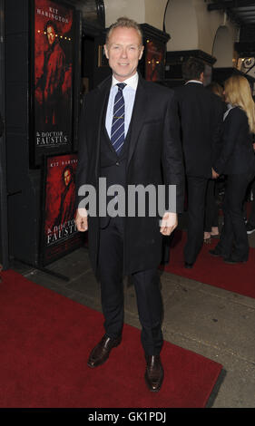 Various celebrities attend 'Doctor Faustus' gala night  Featuring: Gary Kemp Where: London, United Kingdom When: 25 Apr 2016 Stock Photo