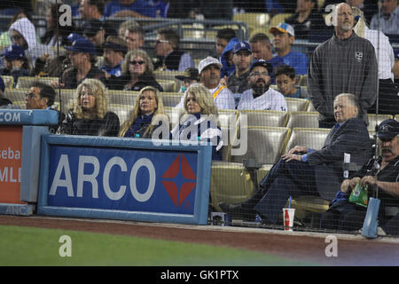 dodgers mary hart marlins mlb miami watches angeles los game alamy