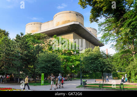 Wien, Vienna: Anti-aircraft tower in Arenbergpark (combat tower), Austria, Wien, 03. Stock Photo