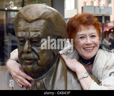 Cologne, Germany. 28th July, 2016. dpa Exclusive - Actress Lotti Krekel