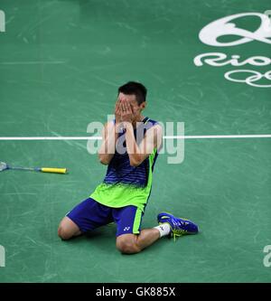 Malaysia's Lee Chong Wei celebrates after defeating China's Chen Long ...