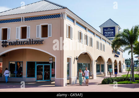 Florida Ellenton,Ellenton Premium Outlets mall,center,Naturalizer Outlet,women's shoes,chain,signage,sign,exterior,FL160630097 Stock Photo