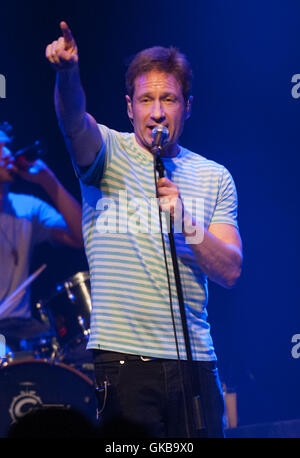 David Duchovny performing his new album 'Hell or Highwater' at Sala Barts, Barcelona  Featuring: David Duchovny Where: Barcelona, Spain When: 14 May 2016 Stock Photo