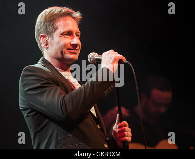 David Duchovny performing his new album 'Hell or Highwater' at Sala Barts, Barcelona  Featuring: David Duchovny Where: Barcelona, Spain When: 14 May 2016 Stock Photo