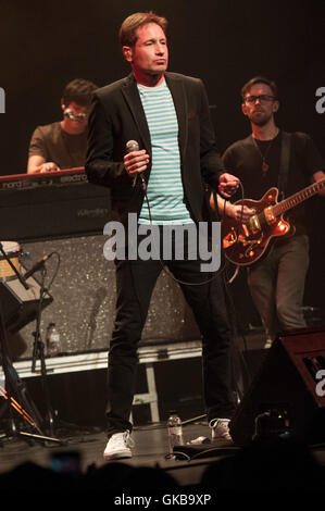 David Duchovny performing his new album 'Hell or Highwater' at Sala Barts, Barcelona  Featuring: David Duchovny Where: Barcelona, Spain When: 14 May 2016 Stock Photo