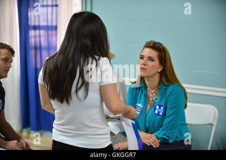 Miami, FL, USA. 20th Aug, 2016. Actress and former Miss Universe Alicia Machado campaigns for Hillary Clinton on August 20, 2016 in Miami, Florida. Credit:  Mpi10/Media Punch/Alamy Live News Stock Photo