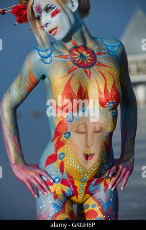 Usedom island, Heringsdor, USA. 20th Aug, 2016. Jenny models the work of body painting artist Wing Sum Diana Chan from Australia during the body painting festival in Heringsdor on Usedom island, Germany, 20 August 2016. Body painter from Germany, the Netherlands, Switzerland and Australia present their art during the festival. Photo: Stefan Sauer/dpa © dpa picture alliance/Alamy Live News Credit:  dpa picture alliance/Alamy Live News Stock Photo