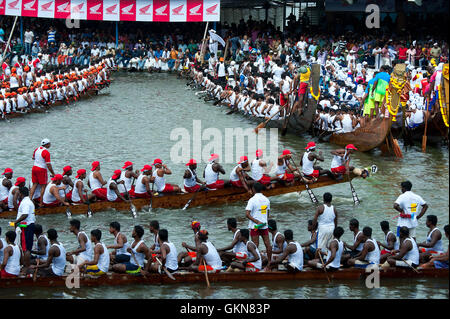 The image of Snake boats in Nehru boat race day, Allaepy, Punnamda Lake, Kerala India Stock Photo