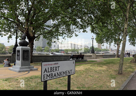 Albert Embankment, London, England, UK. Stock Photo