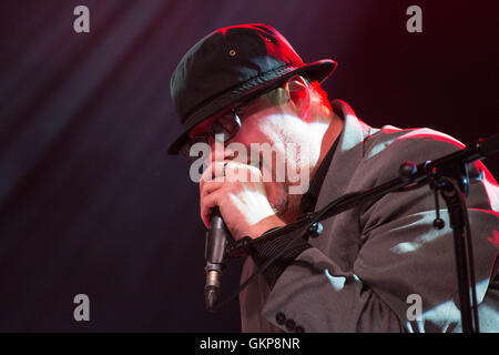 The Moonlandingz (a supergroup containing members of Fat White Family, Eccentronic Research Council and Sean Lennon) play the Far Out Tent on the final day of the Green Man Festival 2016 at the Glanusk Estate in Brecon, Wales, UK on August 21 2016. Picture: Rob Watkins/Alamy Live News Stock Photo