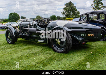 Vintage Bentley - East Yorkshire Thoroughbred Car Club Vintage & Classic Vehicle Rally, Brodsworth Hall, Doncaster Stock Photo