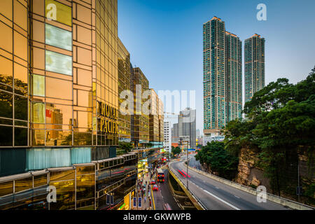 Canton Road in Tsim Sha Tsui, Hong Kong Stock Photo - Alamy