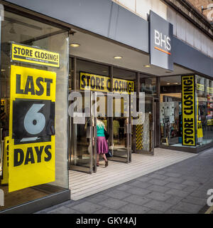 BHS Closing down sale, York, August 2016. Stock Photo